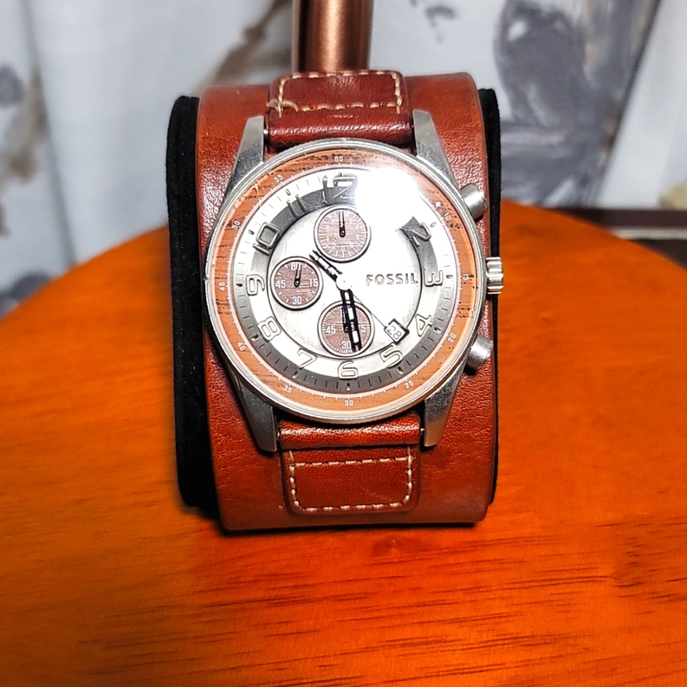 Fossil watch